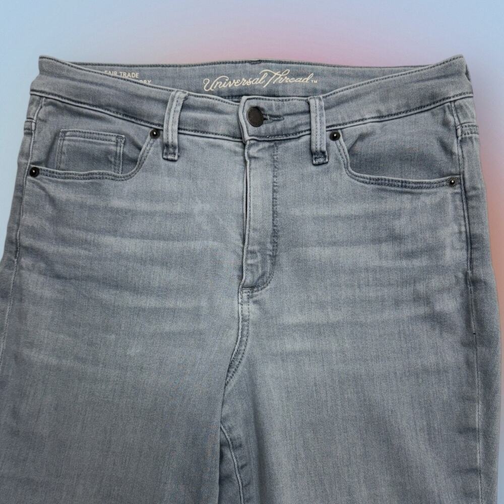 UNIVERSAL THREAD Women’s 10/30 Gray High Rise Skinny TEACHER’S JEANS